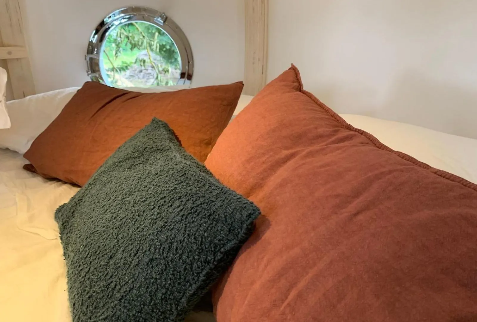 Farm stay La Ville Es Renais - Ferme Et Maison D'Hotes Insolite Erquy